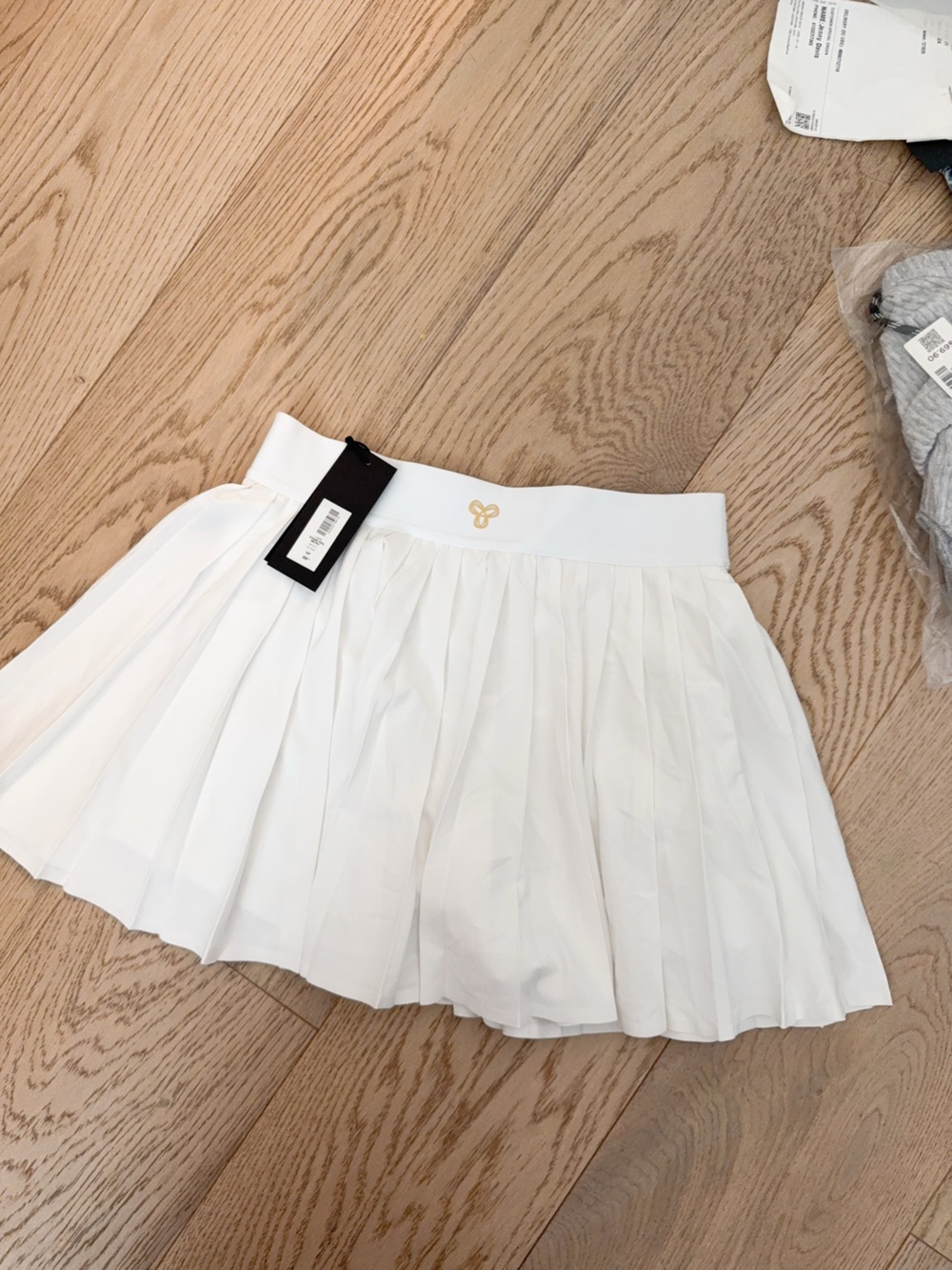 NWT 116689 Aritzia Golden Tennis pro micro skort S white